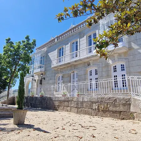 Hébergement de vacances Casa Palacio Ribeira Sacra *