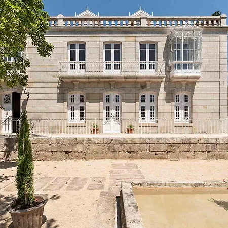 Hébergement de vacances Casa Palacio Ribeira Sacra *