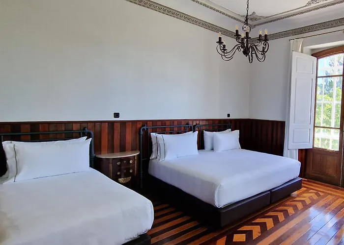 Casa Palacio Ribeira Sacra Esgos