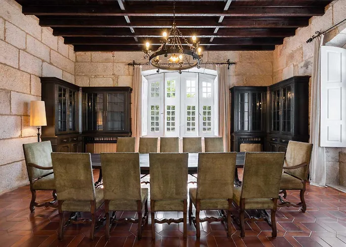 Semesterbostad Casa Palacio Ribeira Sacra *