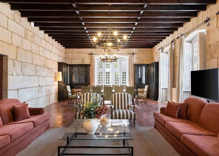 Semesterbostad Casa Palacio Ribeira Sacra Esgos